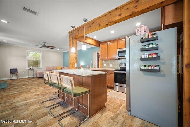 Building Photo - 2032 Inwood Terrace