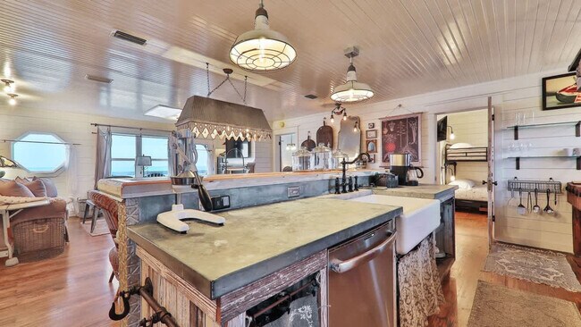 Building Photo - 9369 Old A1A