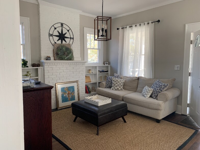 Building Photo - 3185 Jackson St