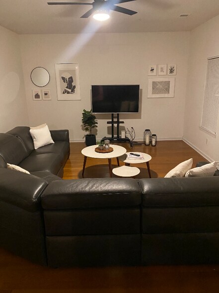 Building Photo - 5130 Cascade Hills Cir SW