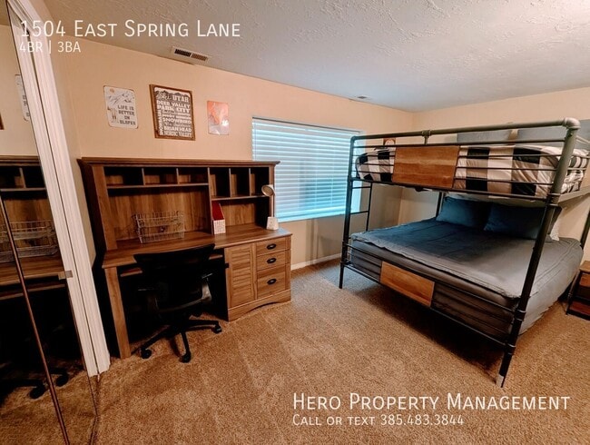 Building Photo - 1504 Spring Ln