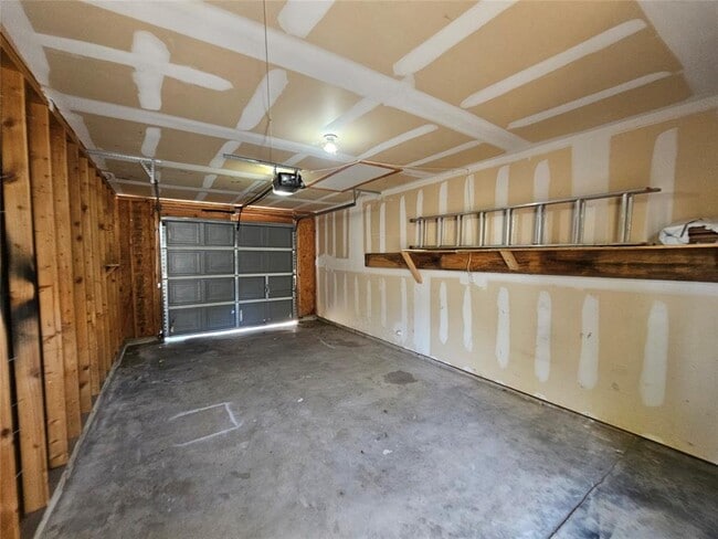 Building Photo - 304 Windridge Village Cove