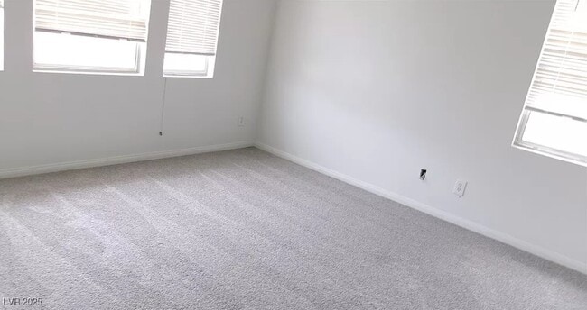 Building Photo - 1200 Valerio Ln