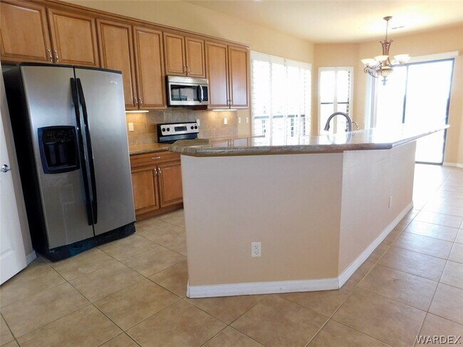 Building Photo - 2824 Fort Silver Dr