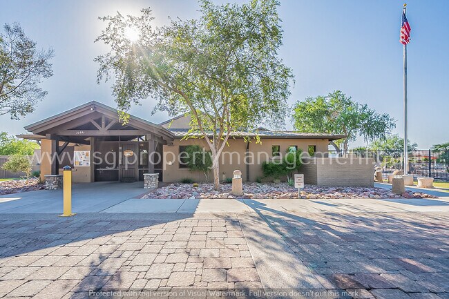 Building Photo - Beautiful split floorplan in a great neigh...