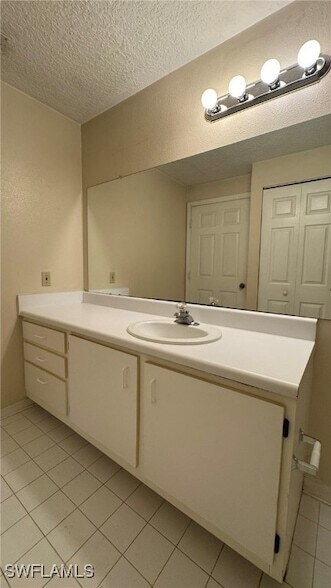 Building Photo - 11490 Villa Grand