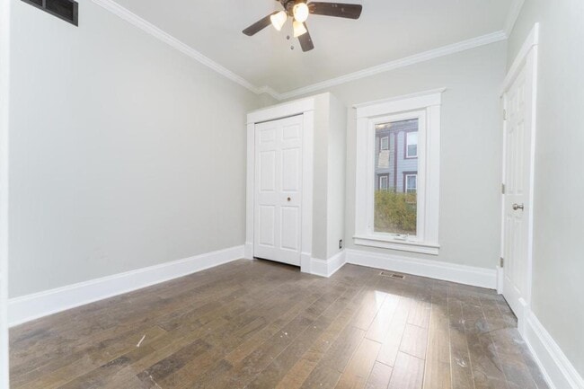 Building Photo - 116 Jewett St