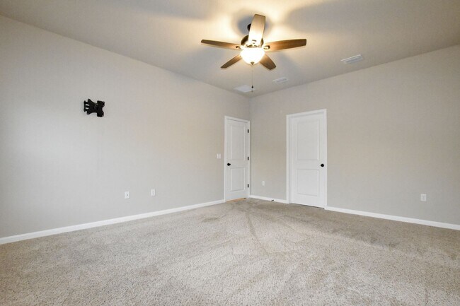 Building Photo - 1062 NW 134th Dr