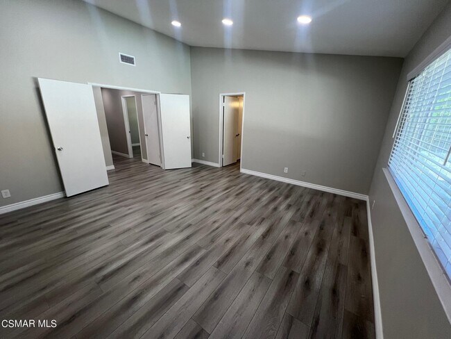 Building Photo - 2800 Regina Ave