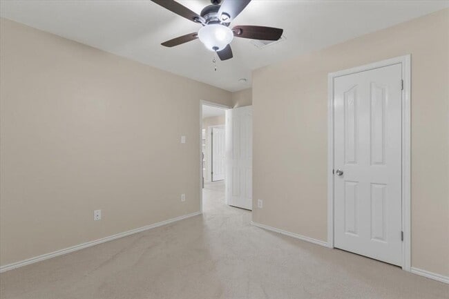 Building Photo - 207 Colby Ln
