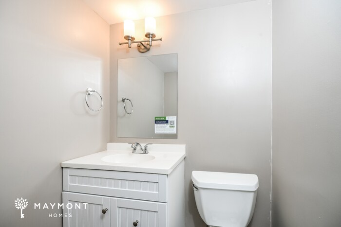 Building Photo - 1321 Mathis Ferry Rd