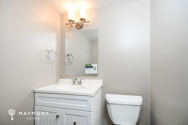 Building Photo - 1321 Mathis Ferry Rd