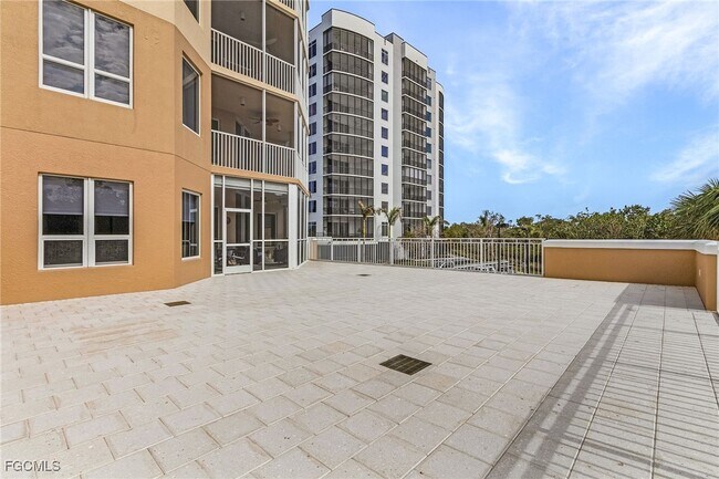 Building Photo - 4182 Bay Beach Ln