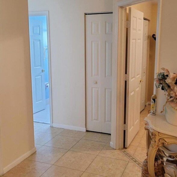 Building Photo - 1651 Oak Berry Cir