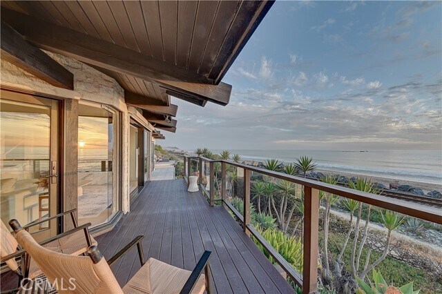 Building Photo - 328 Boca Del Canon