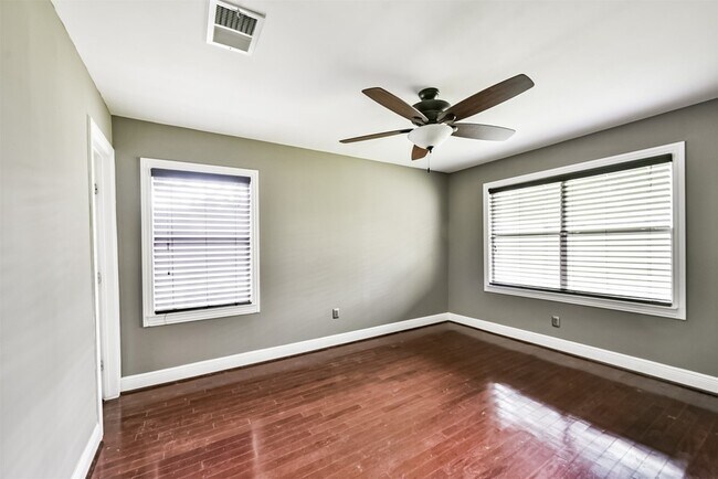 Building Photo - 6833 Concho St