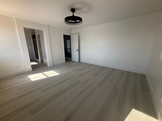 Building Photo - Spacious 4Br/3Ba Home in Galena Pointe – in North Las Vegas