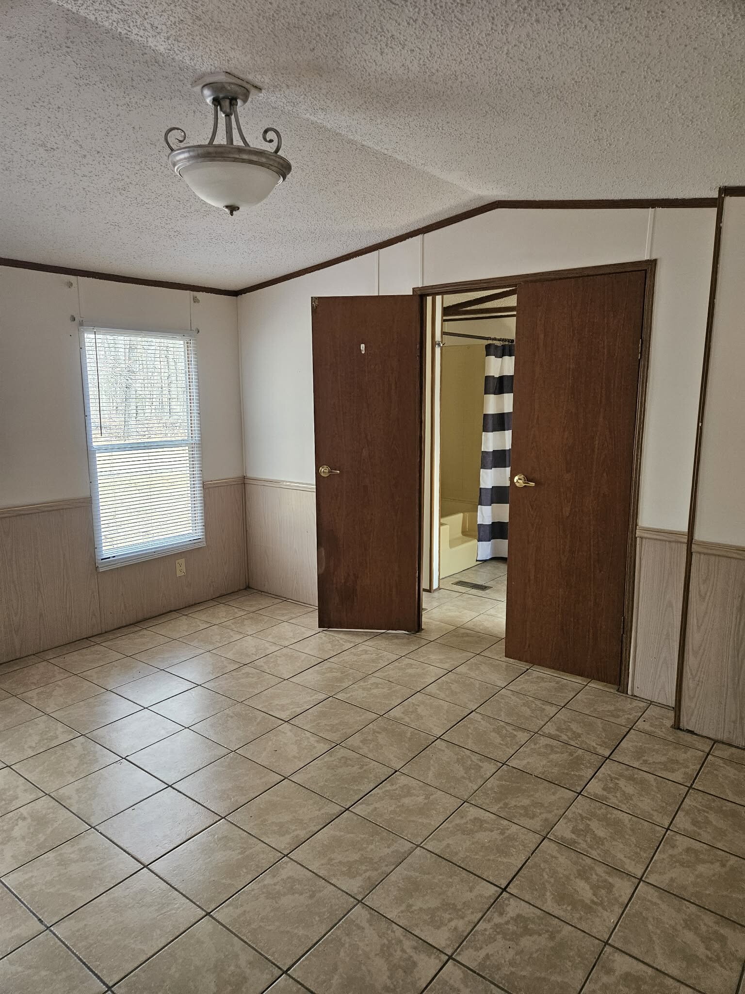 Building Photo - 1087 Hibiscus Rd