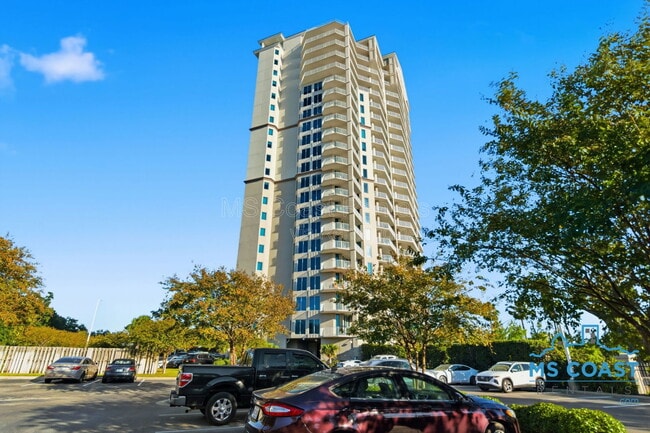 Building Photo - 2668 Beach Blvd