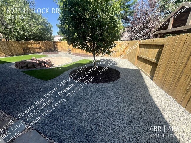 Building Photo - 6931 Hillock Dr