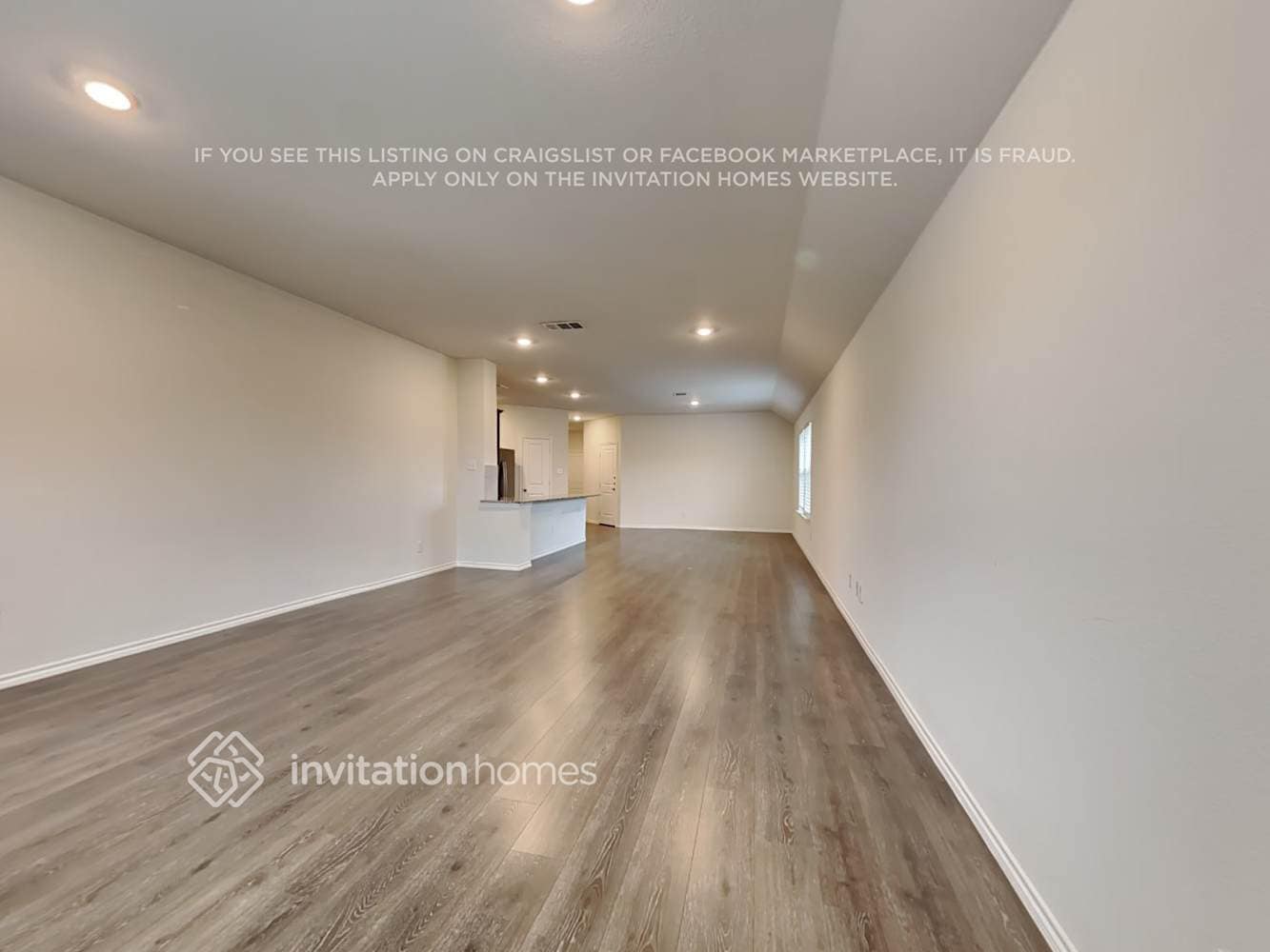 Building Photo - 608 Nexus Dr