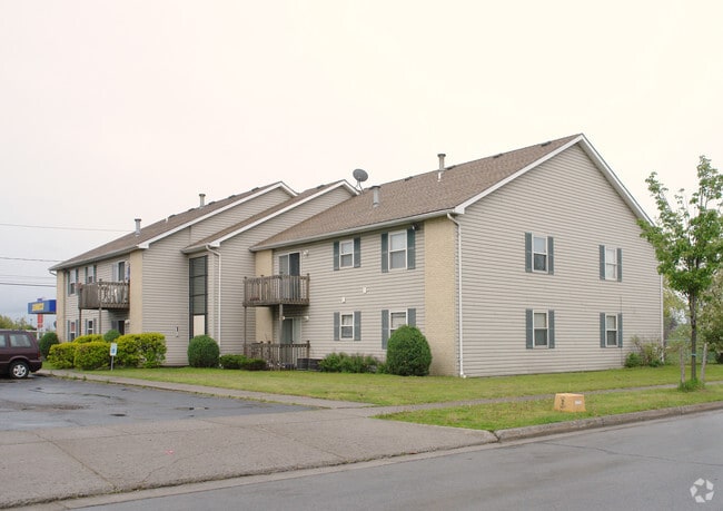 Building Photo - 285 E Park Dr