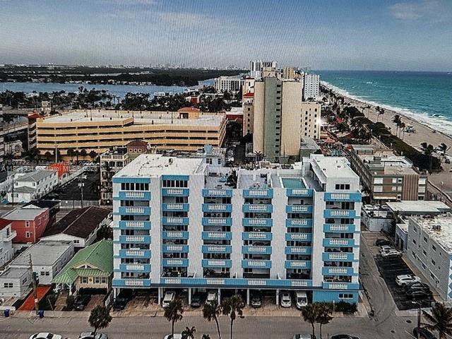 Building Photo - 320 S Surf Rd
