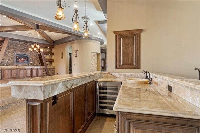 Building Photo - 514 Mandalay Ct