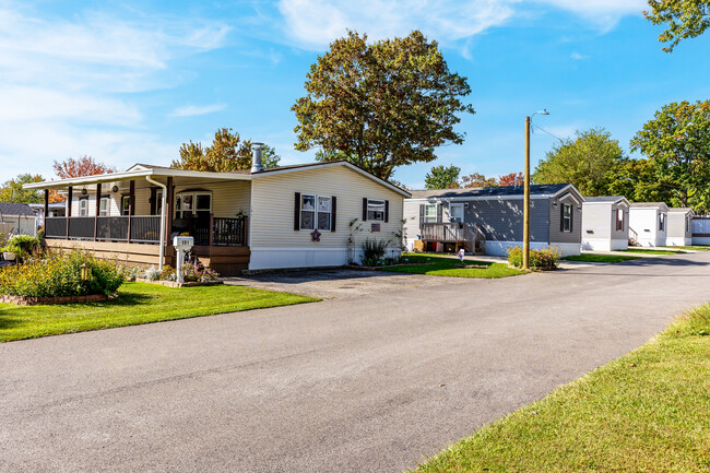 Building Photo - Westwood Estates