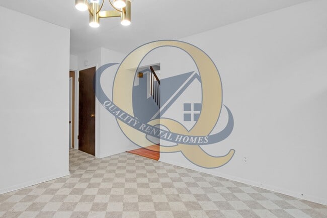 Building Photo - Available Now! - 3 Bedroom 1.5 Bath in Kearsley School District!