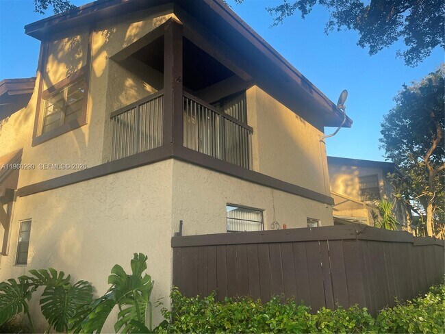 Building Photo - 2191 Bayberry Dr