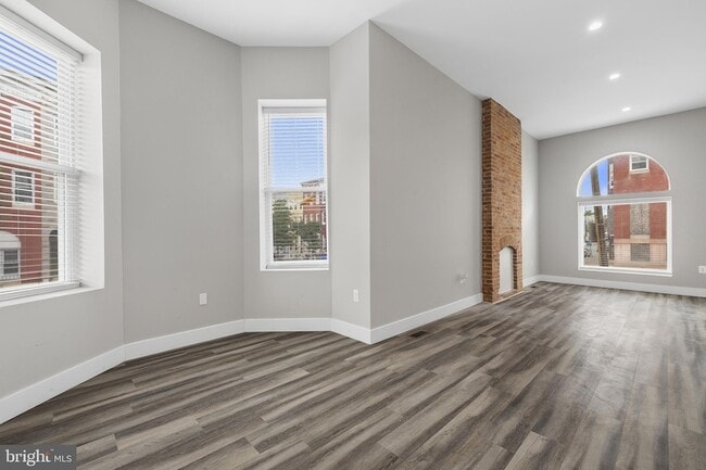 Building Photo - 1235 W Lafayette Ave