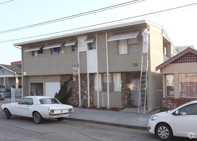 Building Photo - Del Rio Apartments