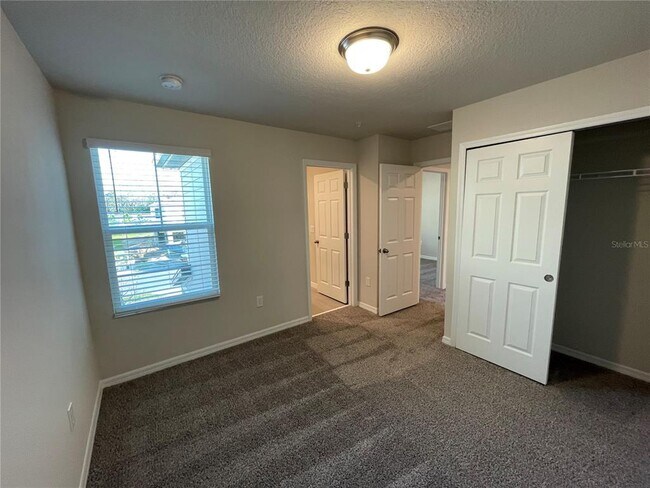 Building Photo - 2484 Sweet Viburnum Wy