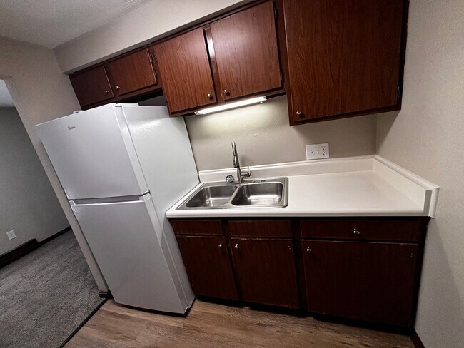 Building Photo - Peaceful West Milton Apartment Living – Sc...