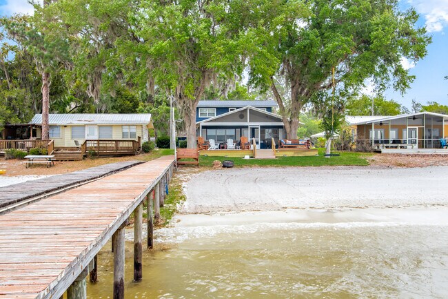 Building Photo - 13920 SE 124th St