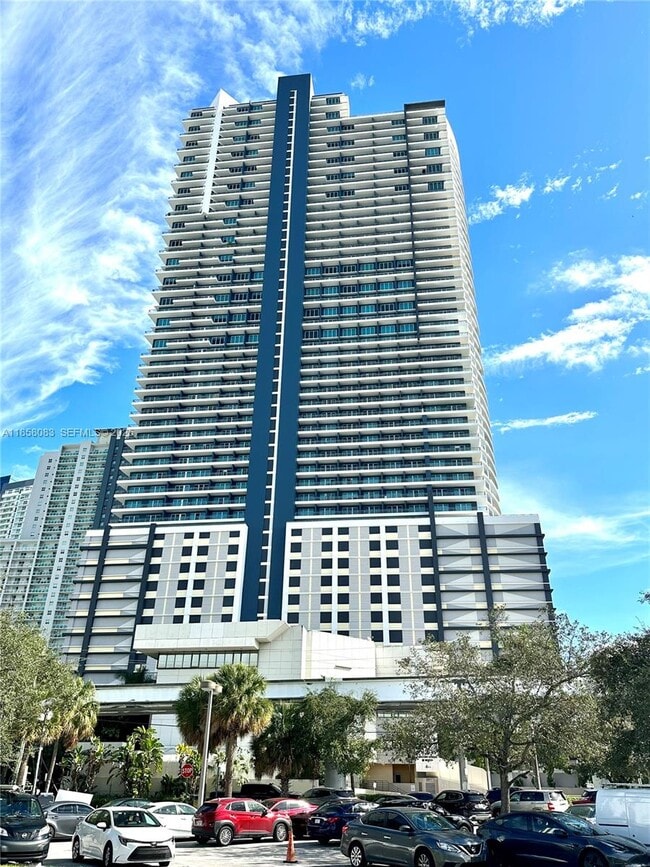 Building Photo - 60 SW 13th St