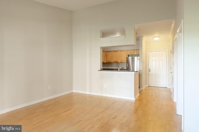 Building Photo - 4551 Strutfield Ln