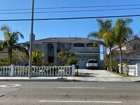 Building Photo - 326 S Euclid St