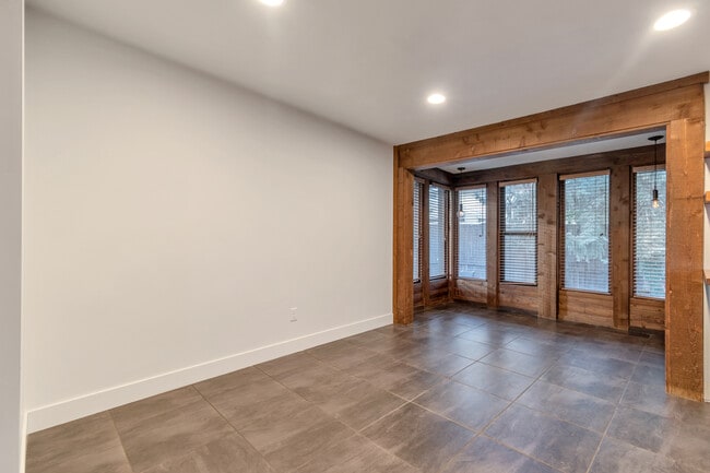 DINING - 1342 E 5440 S