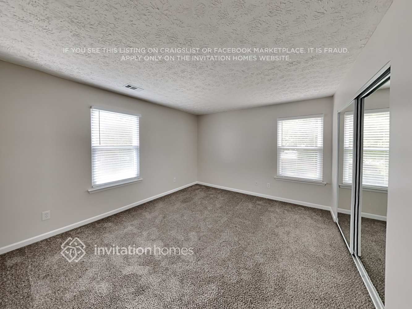 Building Photo - 525 Kensigton Park Dr