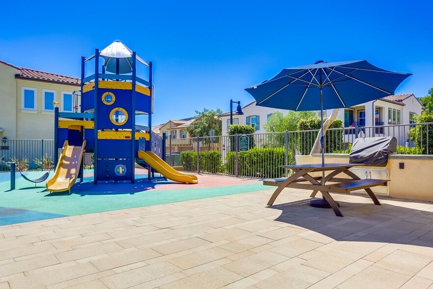 Building Photo - 11011 Peyton Wy