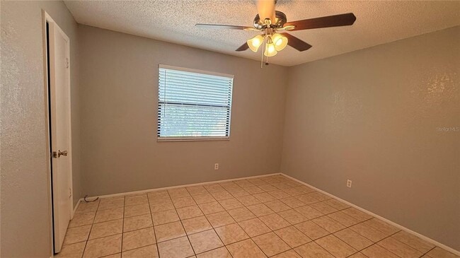 Building Photo - 106 Booth Ln