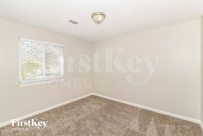Building Photo - 1252 Sherwood Dr