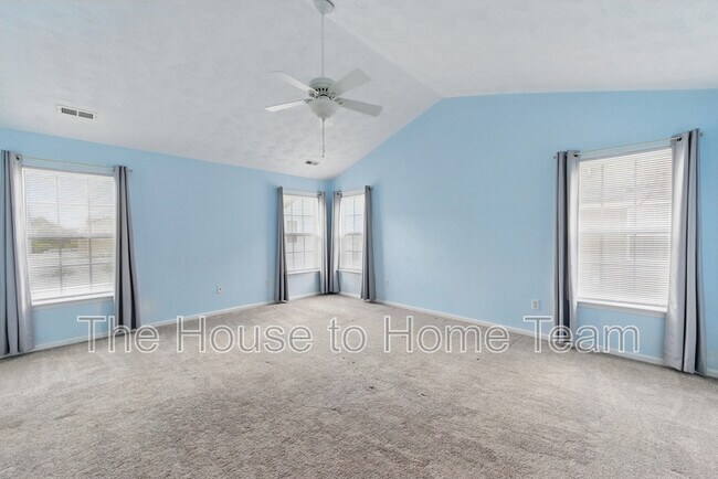Building Photo - 1023 Snead Dr
