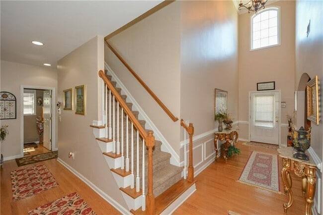 Building Photo - 172 Villa Pl Ct