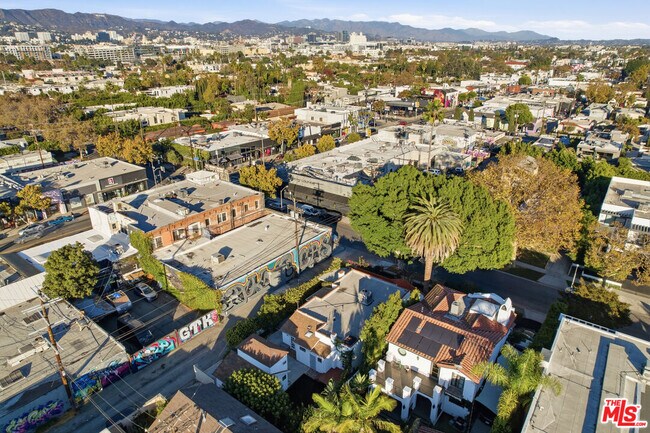 Building Photo - 641 N Martel Ave