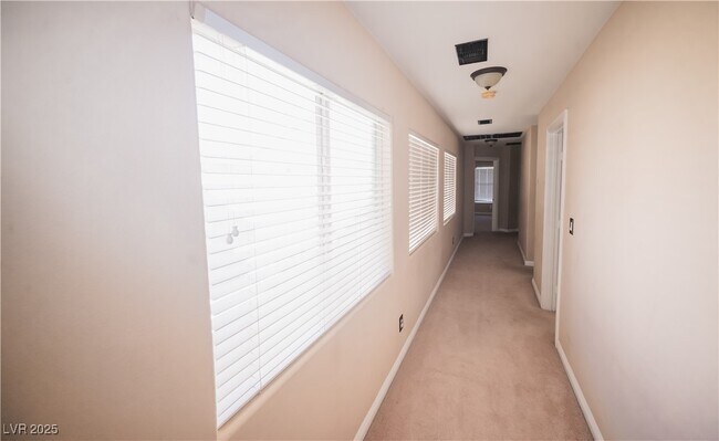 Building Photo - 1720 Dark Wolf Ave