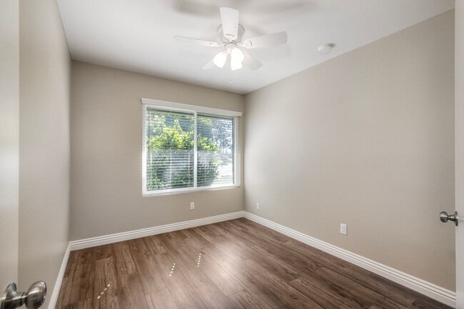 Building Photo - 344 Rancho Vista Pl
