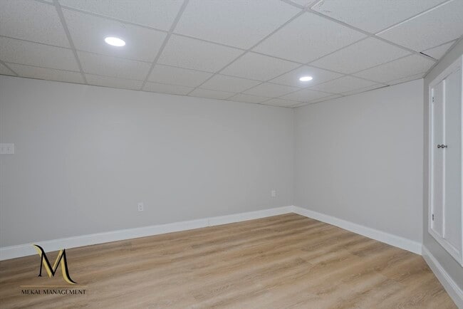 Building Photo - 78 Elm St